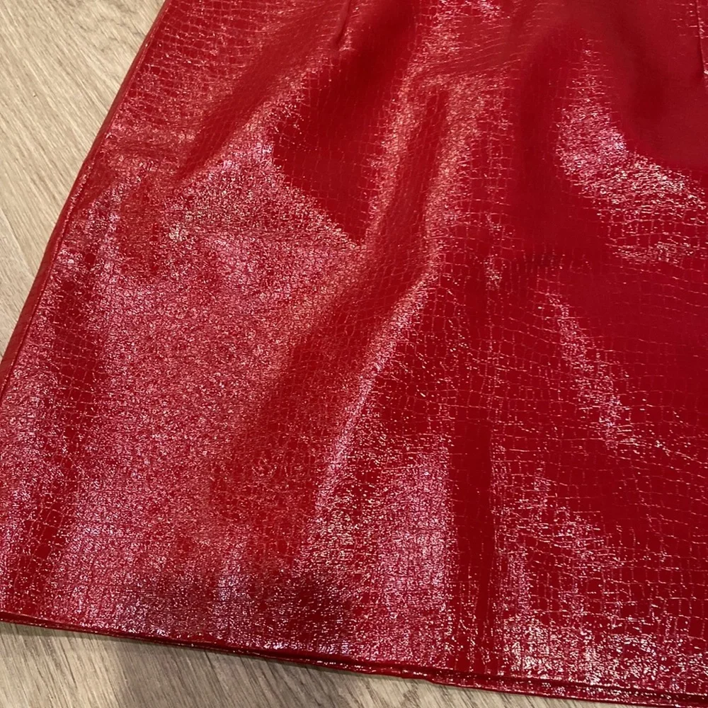 NWOT Anthropologie Porridge Red Pleather Snakeskin Printed Skirt - Picture 2 of 4